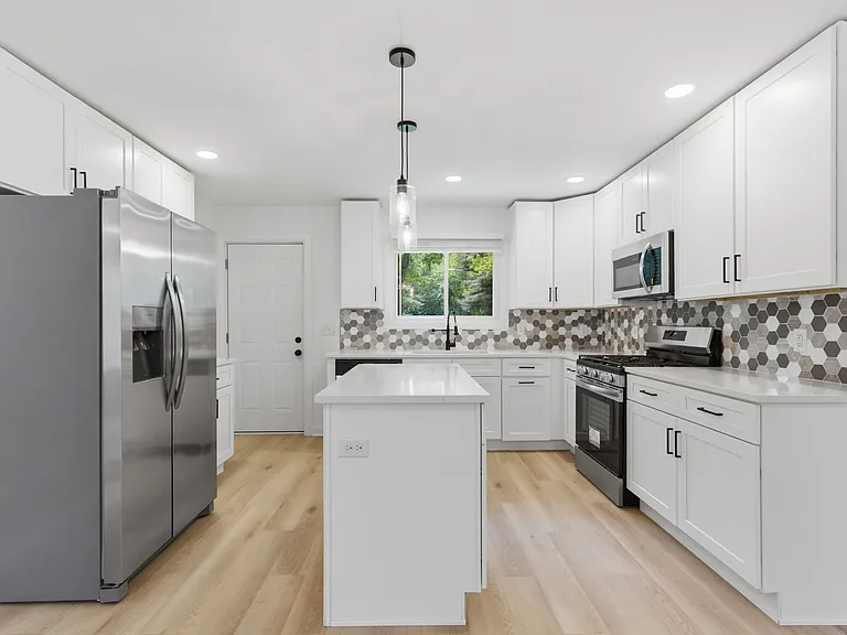 10173 Joliet St — Photo 5