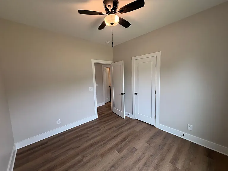 206 Cates St — Photo 9