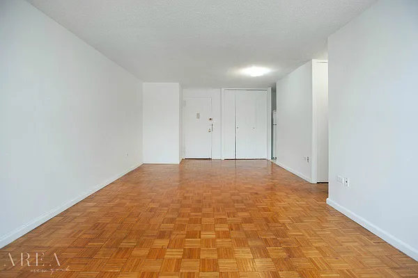 Rented by Area New York | media 14