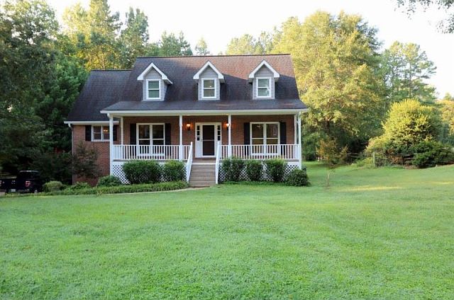 1st image of 114 Saddlehorn Ct