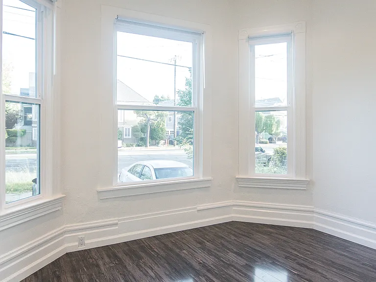 1009 Lincoln Ave #1011 — Photo 2