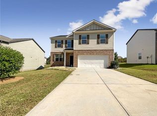 444 Lake Ridge Ln, Fairburn, GA 30213