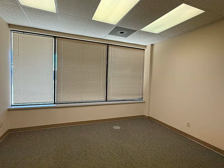 1411 Pate Plaza Dr — Photo 11