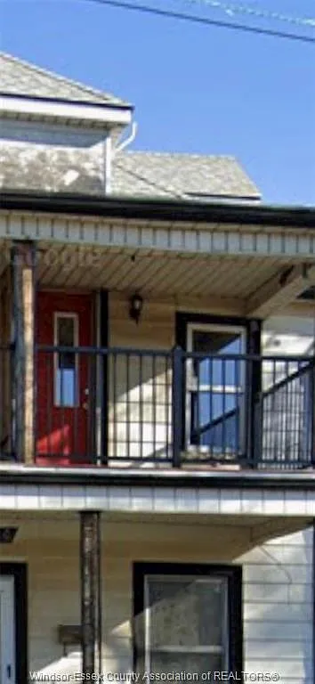 2 bed, $1,300 — Photo 2