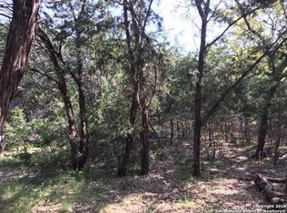 1394 Rip Jay Cir, Canyon Lake, TX 78133