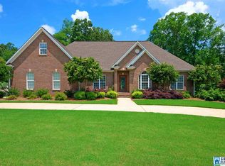 818 Jackson Trace Cir, Morris, AL 35116