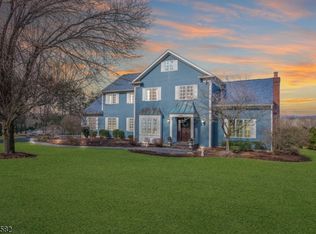 96 Jodi Ln, Gillette, NJ 07933