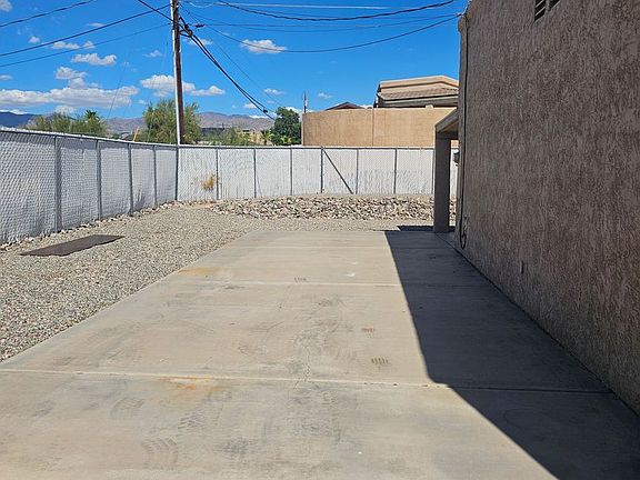 3rd image of 12 Keywester Dr