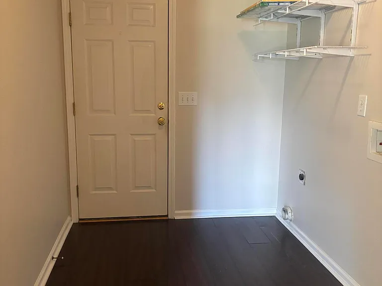 20 Walden Cir — Photo 25