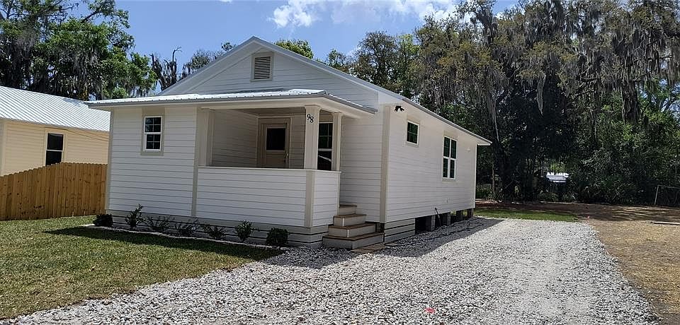 1st image of 98 BRUEN STREET