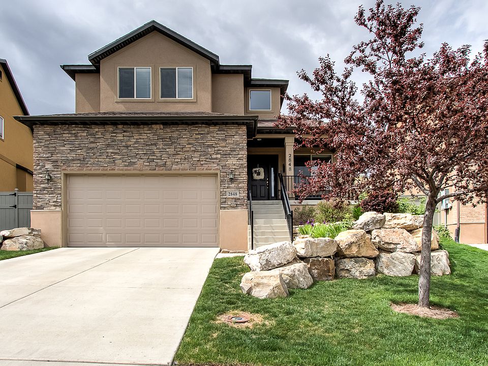 1st image of 2848 E Lookout Dr