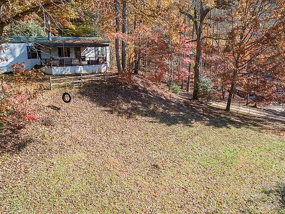 4th image of 50 Deer Hollow Ln