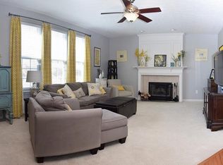 9327 Windrift Way, Zionsville, IN 46077