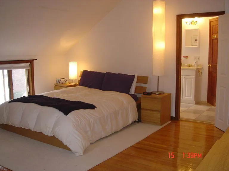 21 Ash St #4 — Photo 10