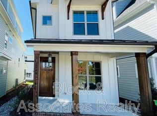 200B Moore St, Apex, NC 27502