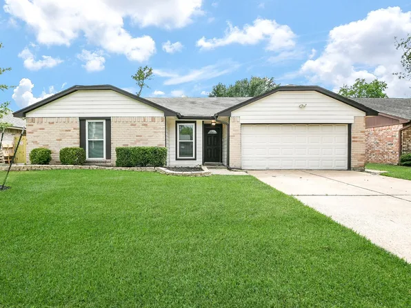 11911 Fallbrook Dr, Houston, TX 77065