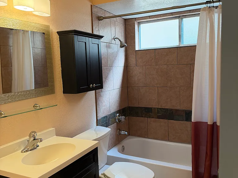 2415 P St #3 — Photo 6