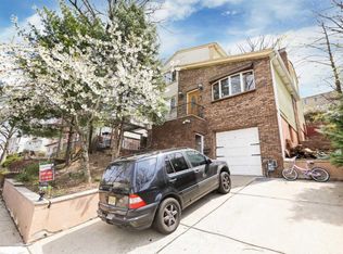 737 Pembroke Way, Ridgefield, NJ 07657