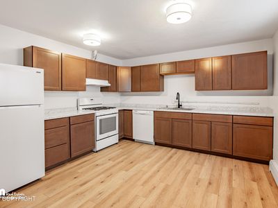 135 E Auklet Ave, Palmer, AK, 99645