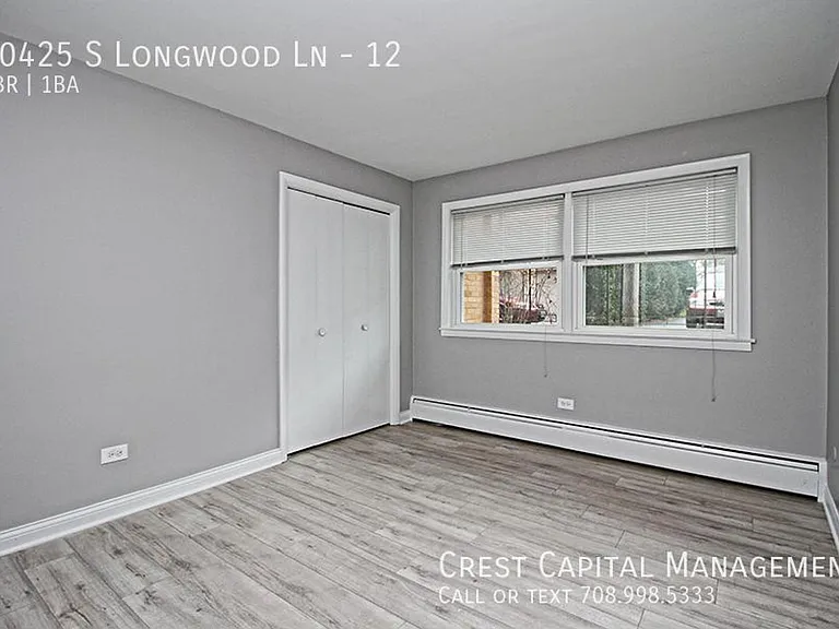 10425-37 S Longwood Ln — Photo 6