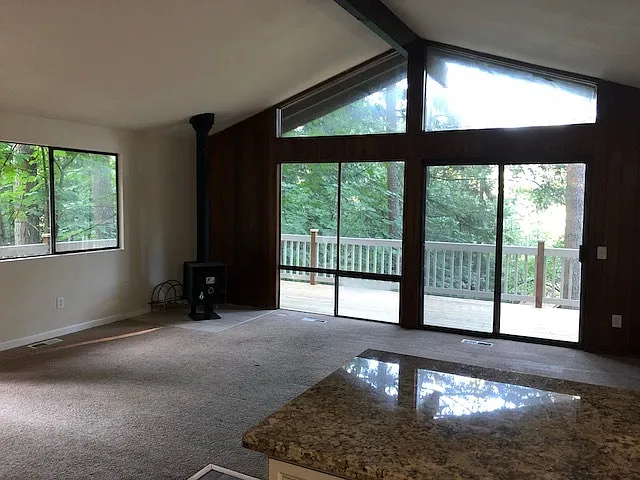 3 Bedroom House in Beautiful Sudden Valley! — Photo 3