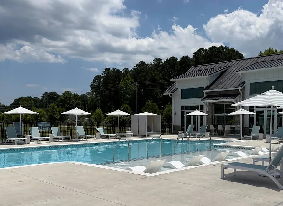 Anchor Pointe Apartments