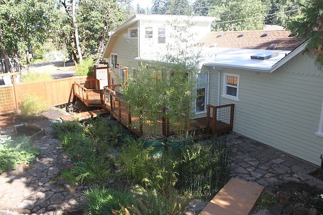 Stunning back-yard living