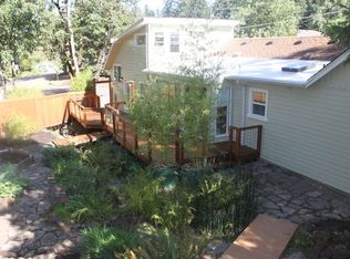 1285 McLean Blvd, Eugene, OR
