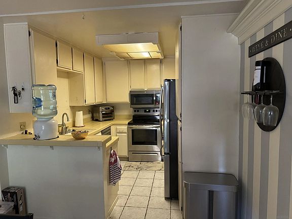5th image of 10225 Caminito Cuervo Unit 128