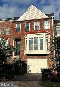 2904 Mainstone Dr, Fairfax, VA, 22031