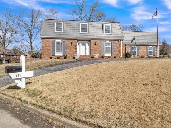 417 Holly Hill Dr, Evansville, IN 47710
