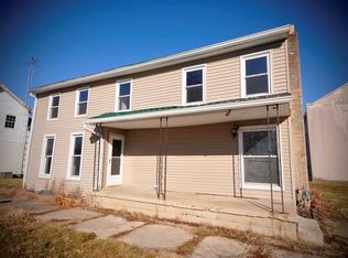 121 E Main St, Milton, IN 47357