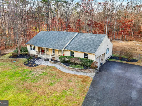 647 Clark Ave, Franklinville, NJ 08322