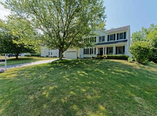 11 Coyote Ln, Troy, NY 12180