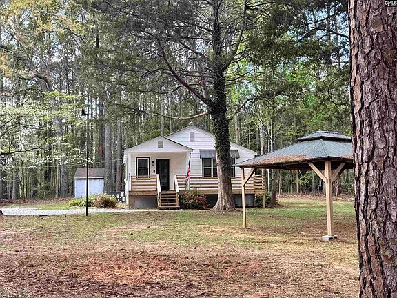 2nd image of 807 Misty Harbor Rd