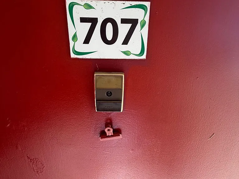 Naveen Pine Apartments — Photo 39