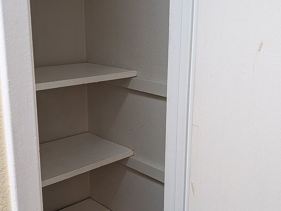 5th image of 1202 Newning Ave APT 113