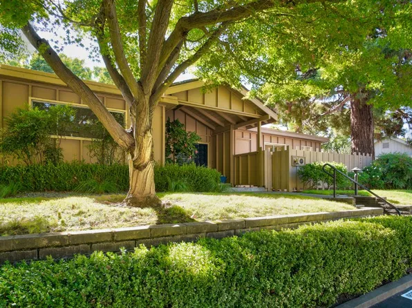 887 Commons Dr, Sacramento, CA 95825