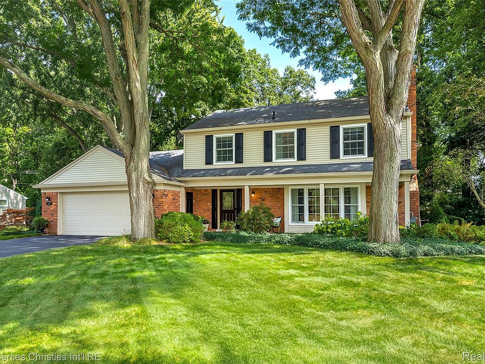 1st image of 2805 Lamplighter Ln
