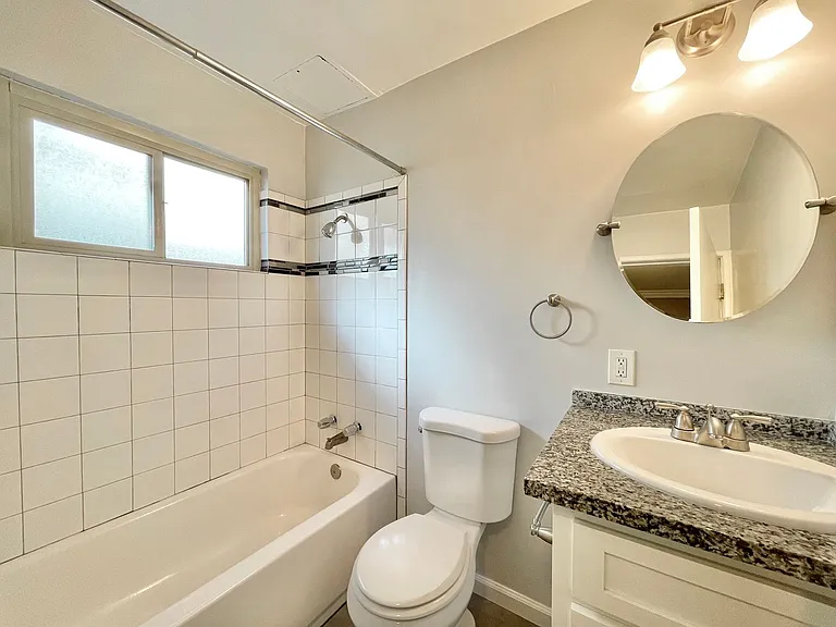 2415 T Street — Photo 8