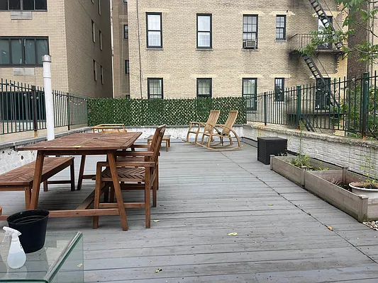 Rented by Douglas Elliman | media 4