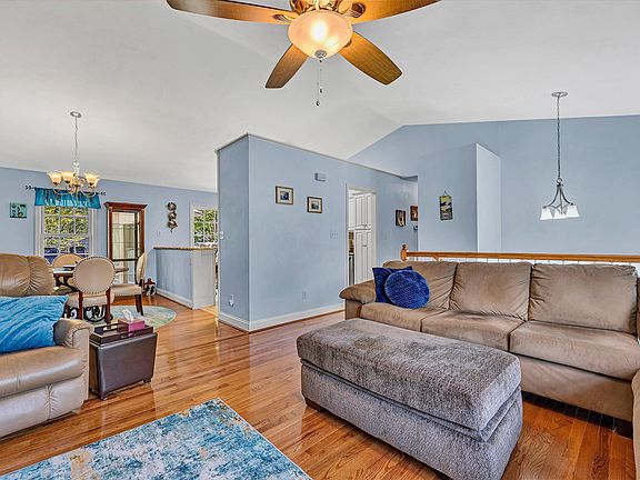 5th image of 5868 Buckland Mill Rd