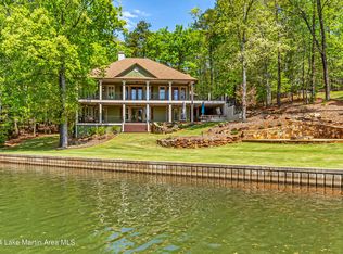 1298 N Rdg, Alexander City, AL 35010
