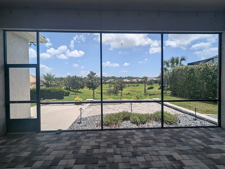 760 N Hunt Club Dr — Photo 4