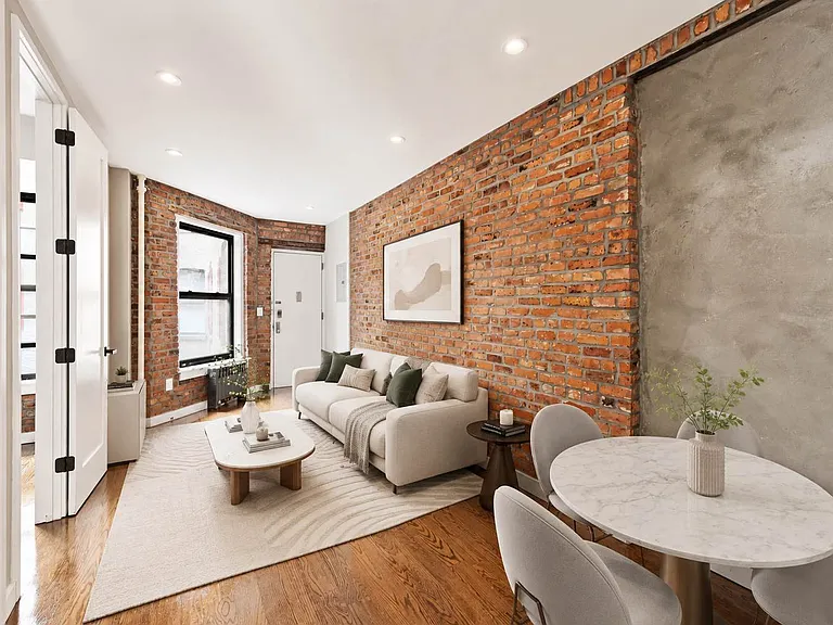 508 E 12th St #2D — Photo 1