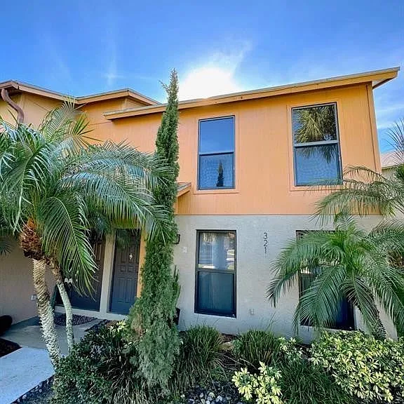 321 Sandtree Dr — Photo 8