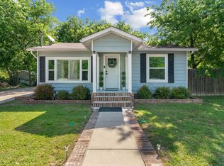 904 Liberty St, Weatherford, TX 76086