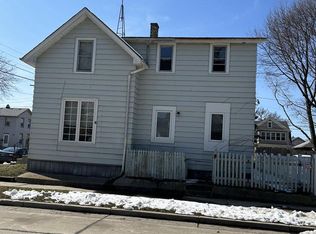 300 Kewaunee St, Racine, WI 53402