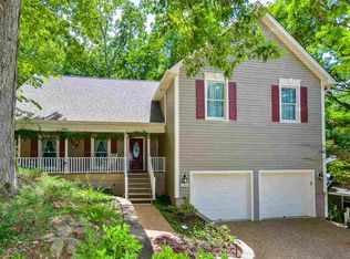 1304 Joshua Dr SE, Huntsville, AL 35803