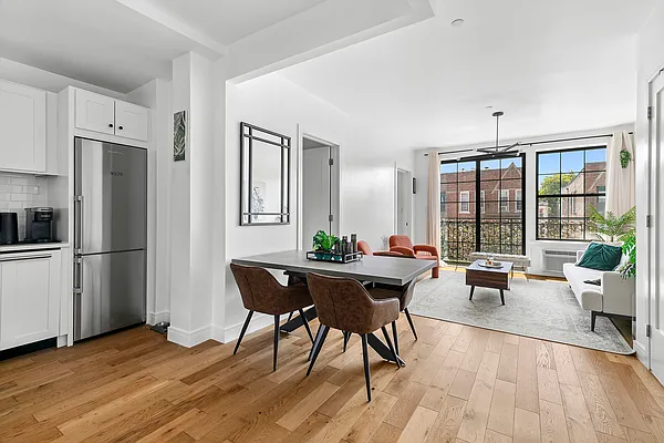 Rented by Compass | media 2